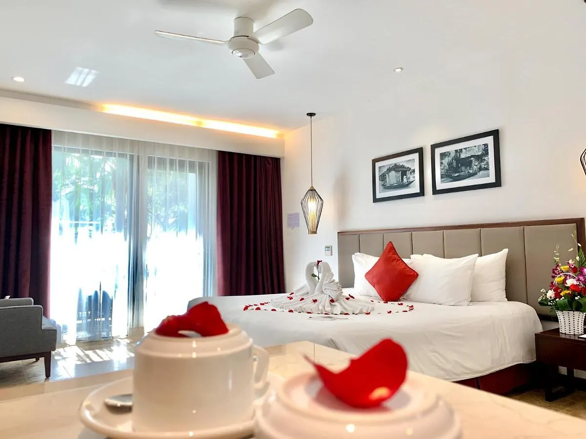 Senvila Boutique Resort & Spa Hoi An 4*,
